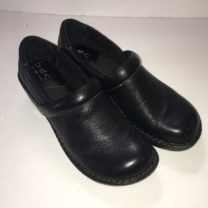 Born Concepts b.o.c. Black Peggy Leather Clog